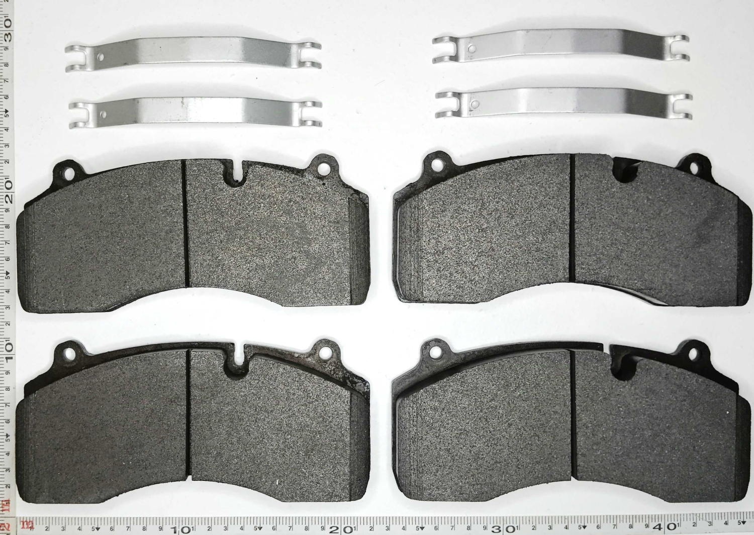 Комплект передних тормозных колодок 4308