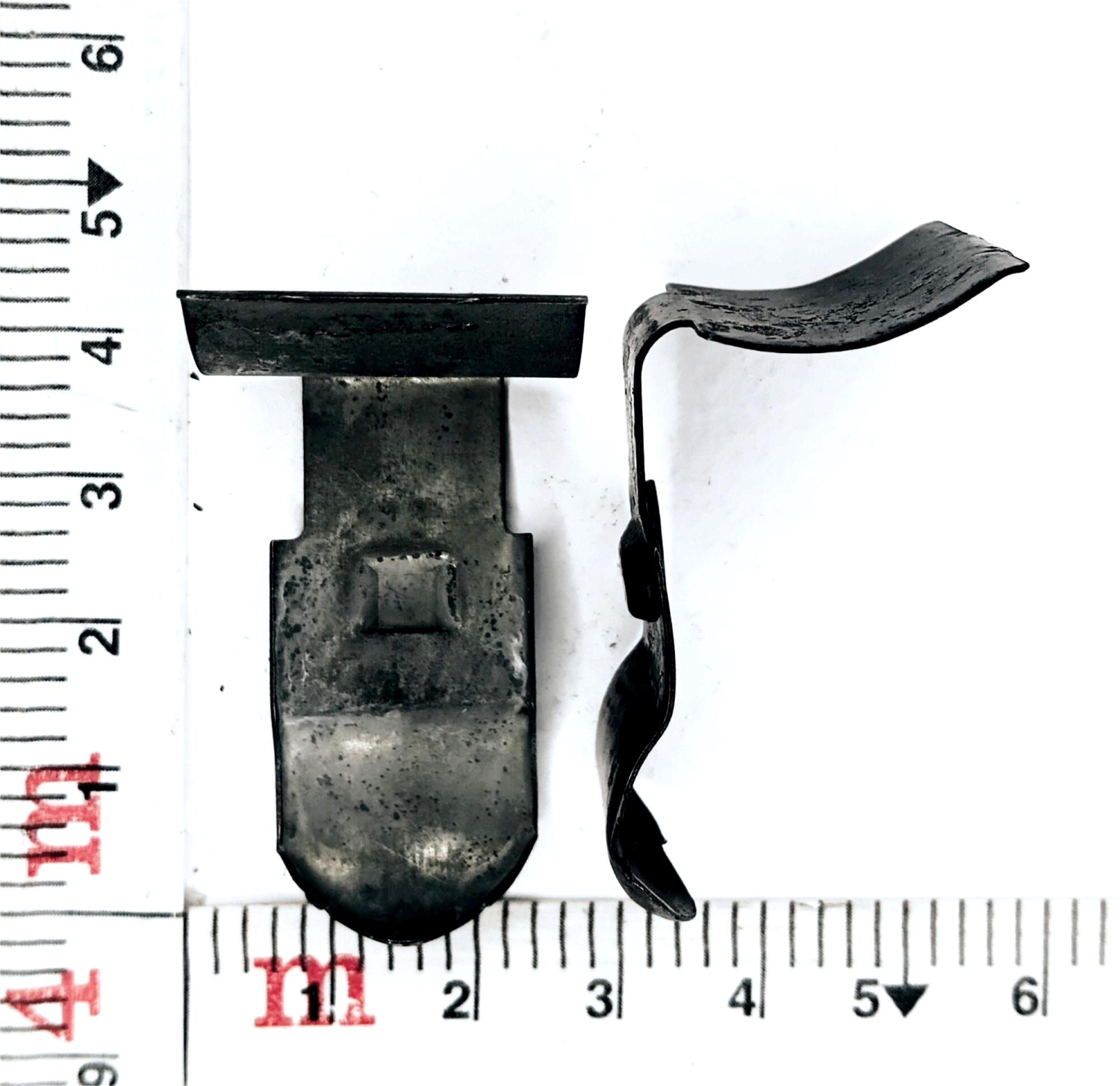 Пружина пепельницы