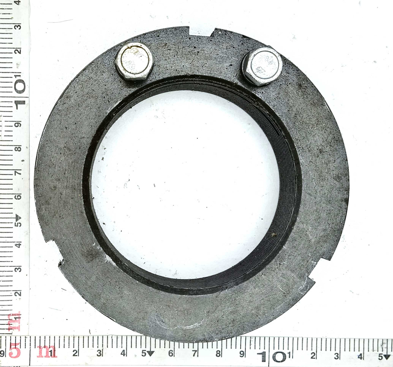 Гайка балансира нового обазца