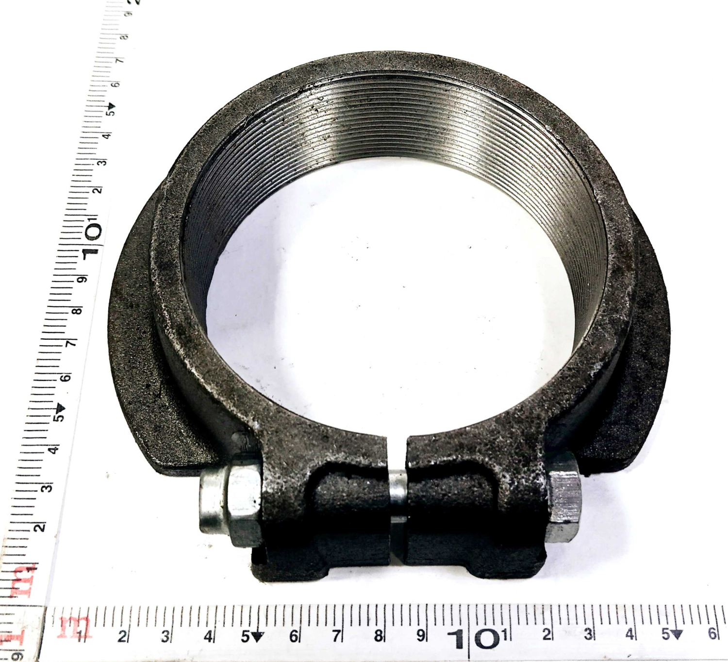 Гайка башмака балансира КАМАЗ-6520