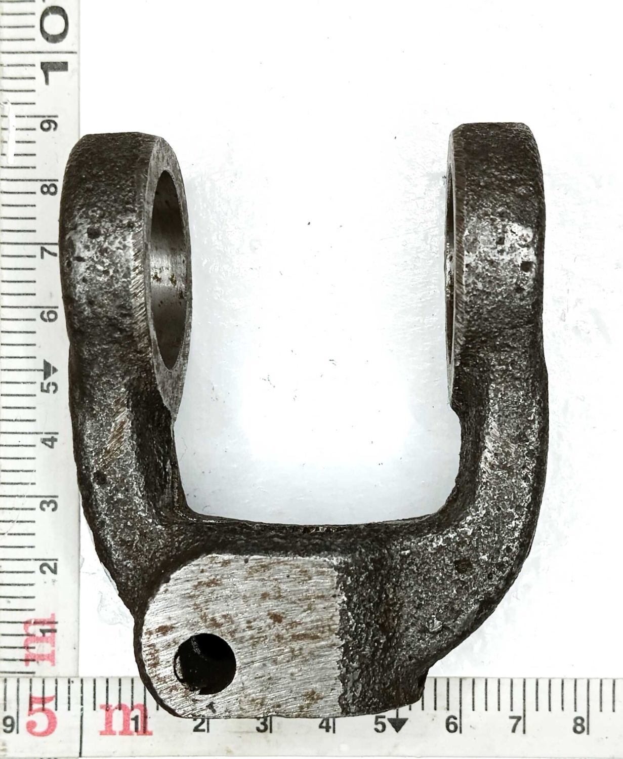 Вилка рулевого карданного вала 4310 со шлицами