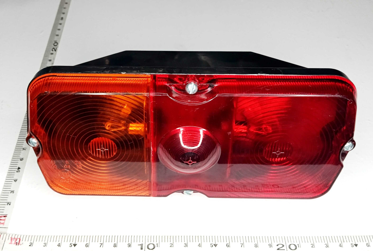 Фонарь задний 4310