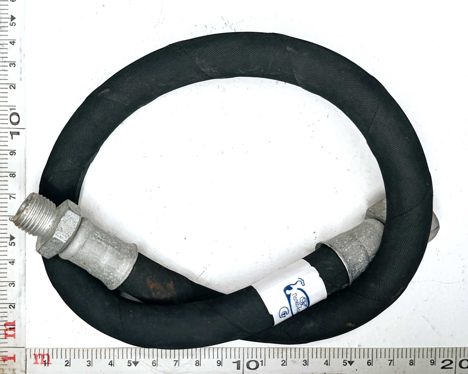 Шланг тормозной задний гайка-штуцер 58см