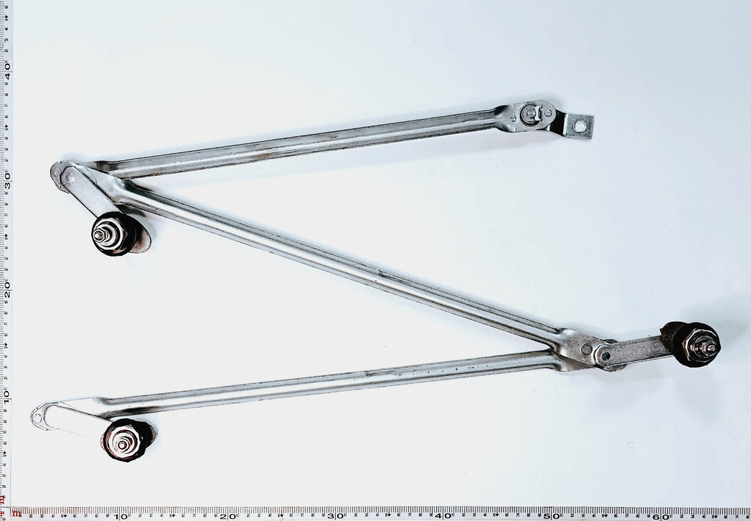 Тяга стеклоочистителя (трапеция) Евро 3 щетки старого образца