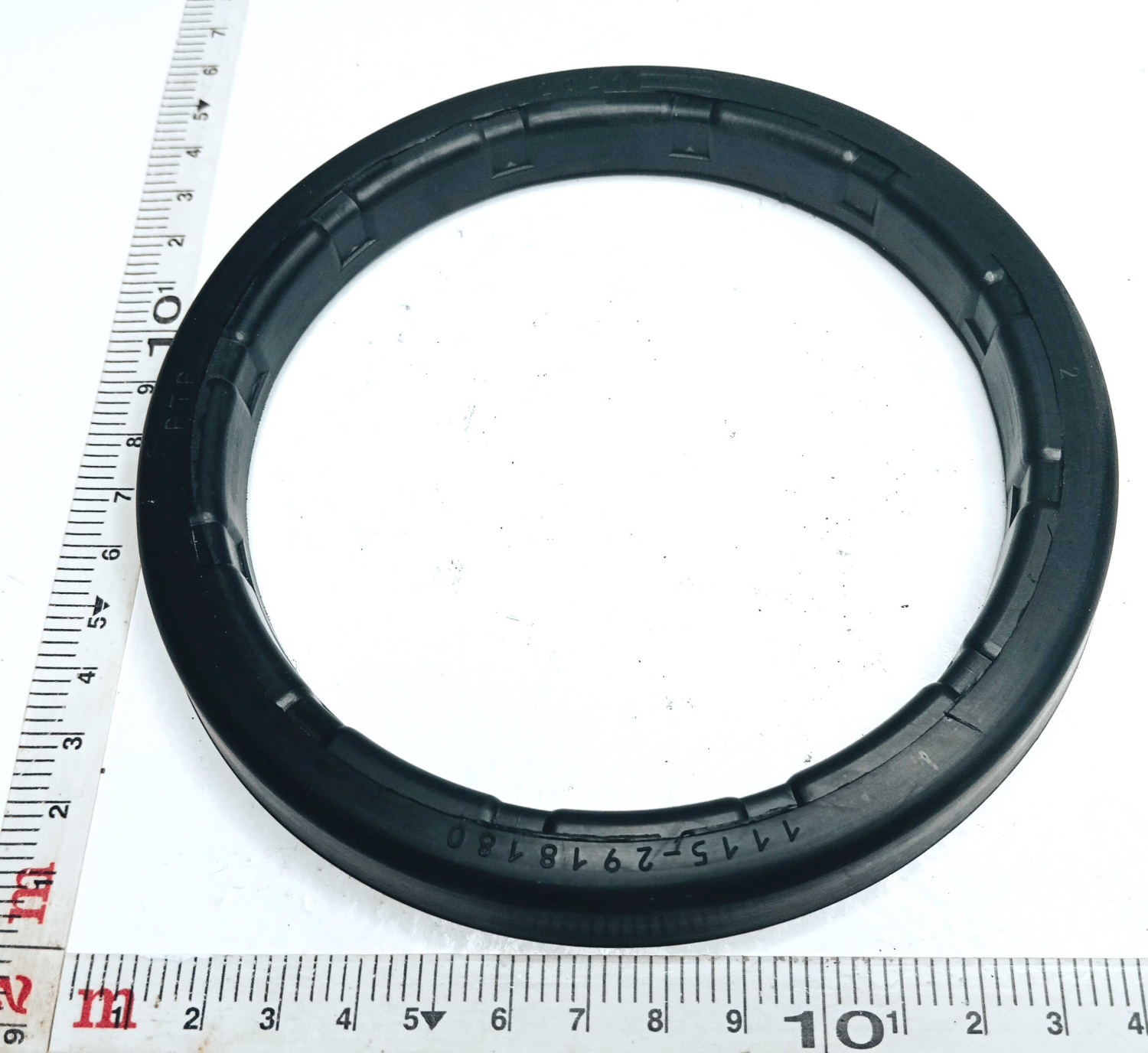 Пыльник балансира двухбортный / РОСТАР