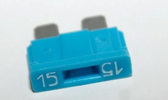 Предохранителей вилка плоский 15А АВАР