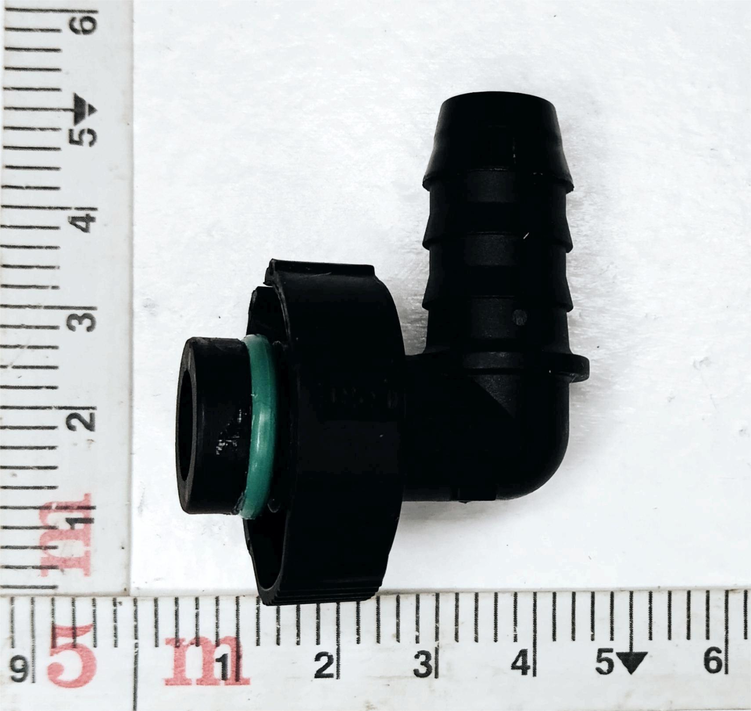 Штуцер быстросъемный топливной трубки D-16 (угловой) под Ø15 трубку