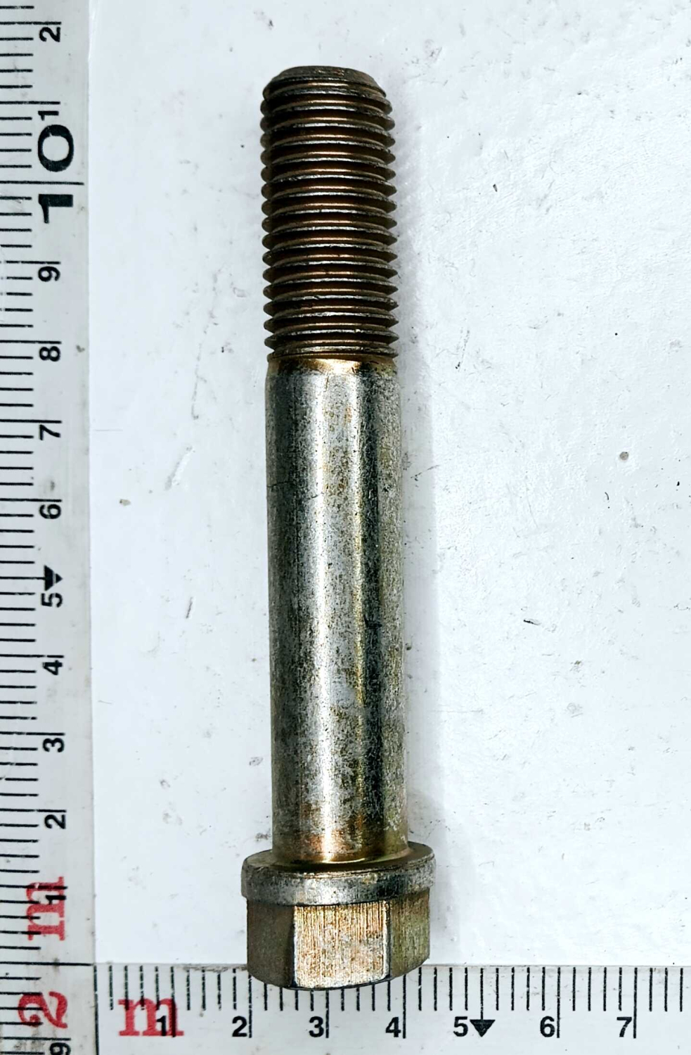 Болт М16х95 крепления коленвала