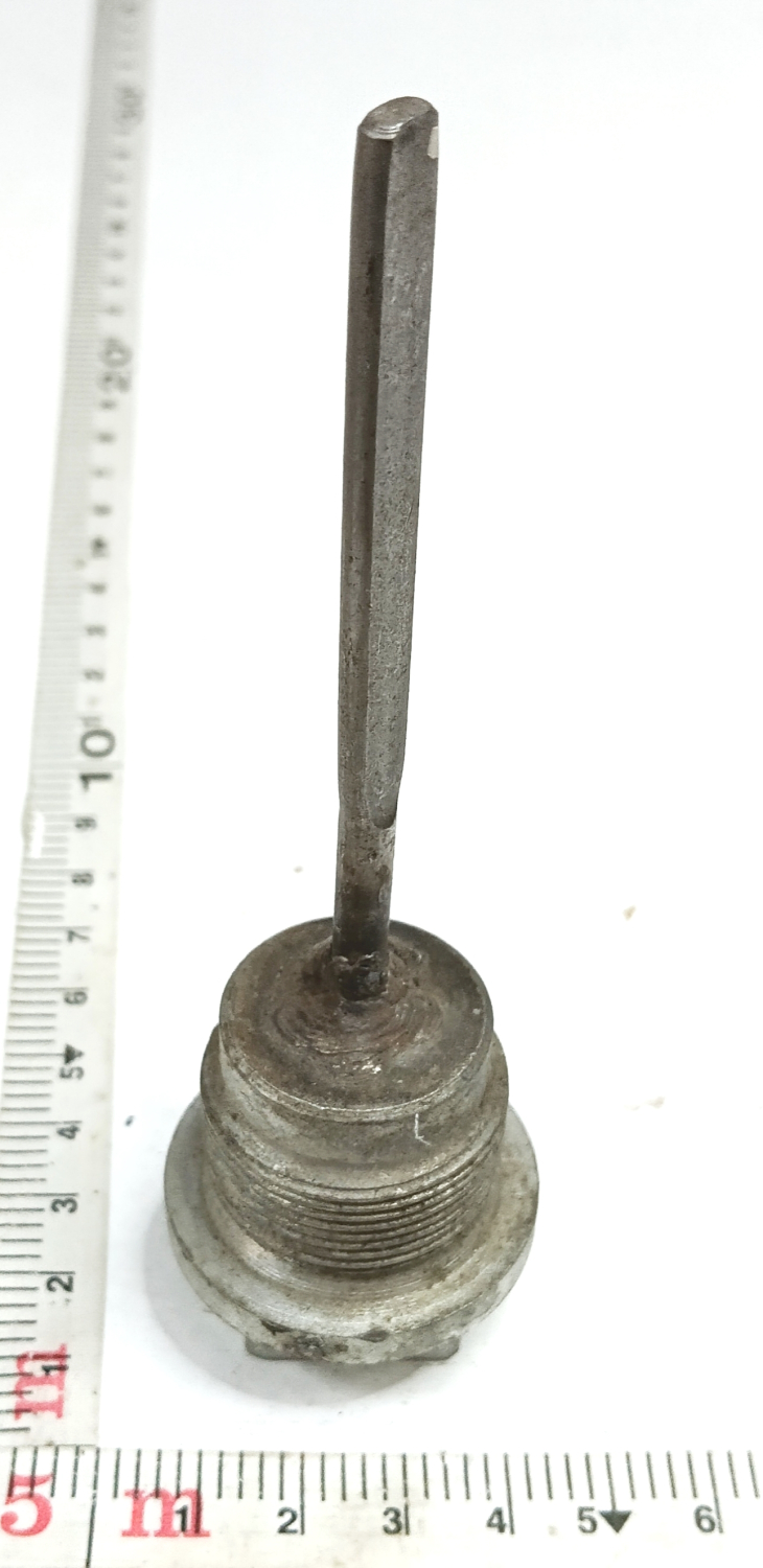 Указатель уровня масла КПП